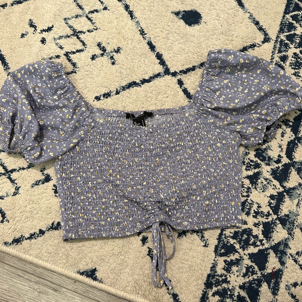 Womens Forever21 crop top size small (NWOT)